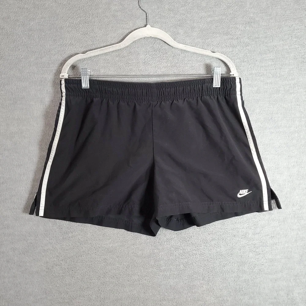 Nike Women Activewear Shorts Medium Black Logo Workout Gym Running READ